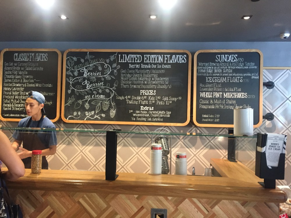 55364763931__AB688414-5F3A-430C-8516-12CD19AC2A8F